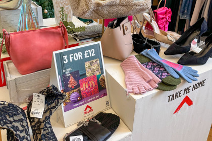 Shelter shop Christmas accessories display